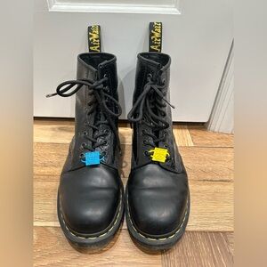 Dr. Martens 1460 KH FIG 8 Eye Leather Boots US Men’s 8 / EU 41